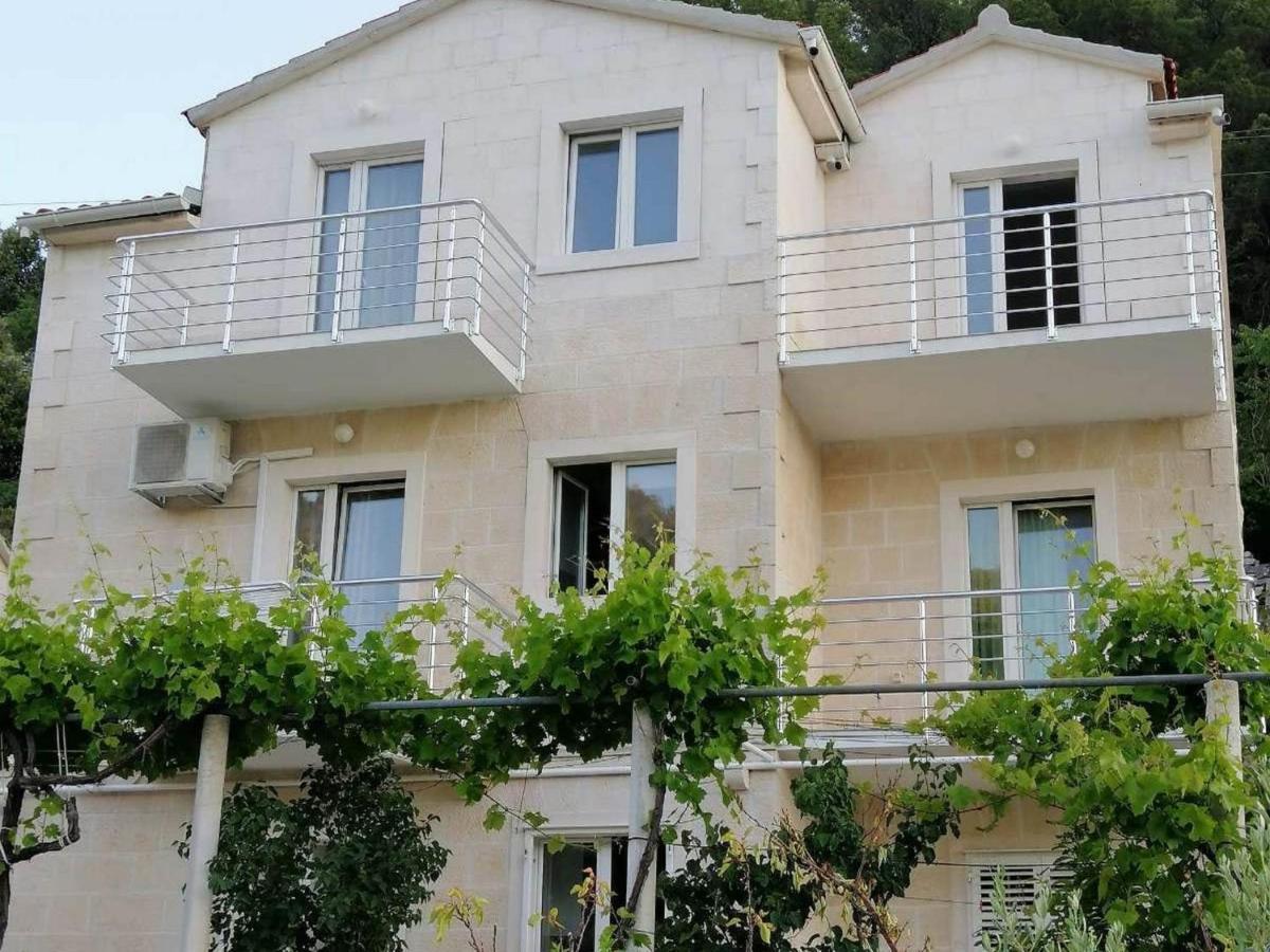 Apartments Kalajzic Pucisca Dış mekan fotoğraf