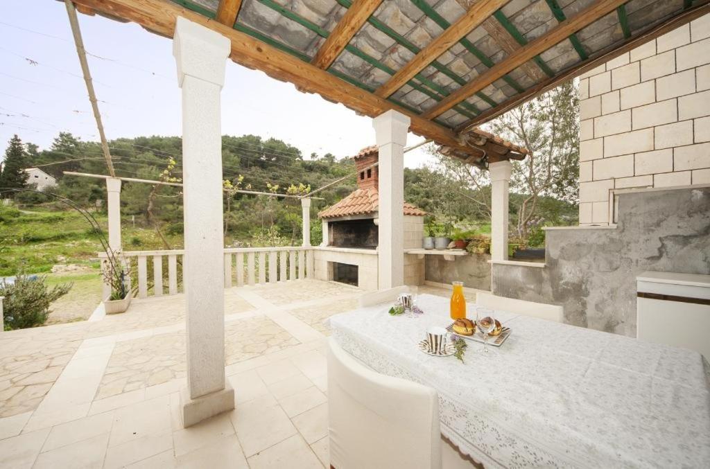 Apartments Kalajzic Pucisca Dış mekan fotoğraf